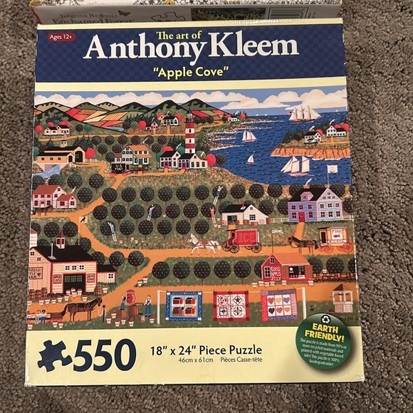 Apple Cove Puzzle - 550 Pieces and enchanted forest puzzle 500 pieces set of 2 - Picture 2 of 4